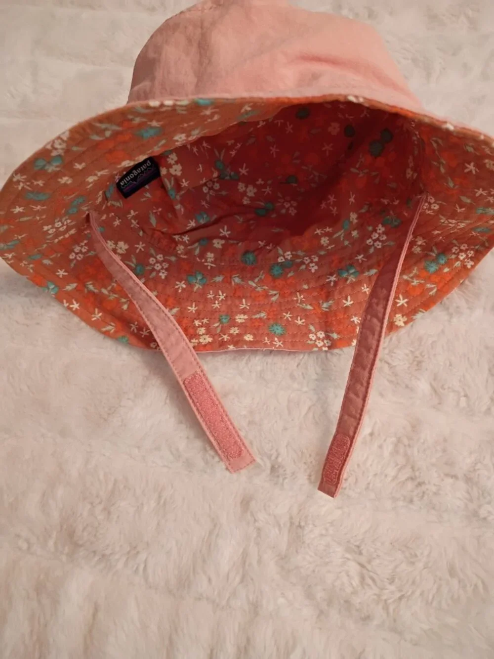 Patagonia Reversable Bucket Hat